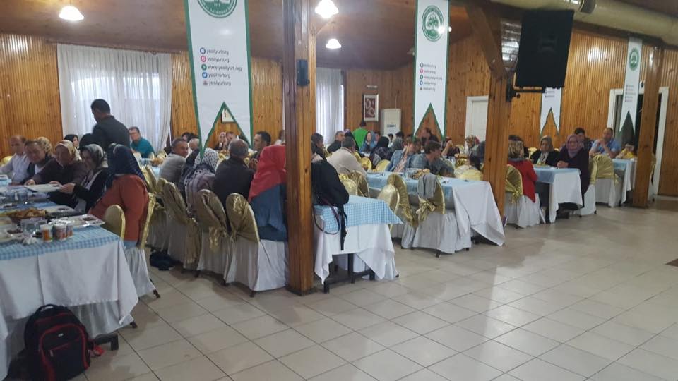 Geleneksel İftar Yemeği